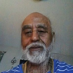 Meet your Posher, Chuck